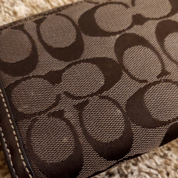 COACH Signature Stripe Jacquard Fabric Trifold Long Wallet - Picture 8 of 13